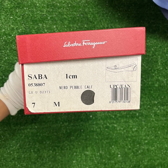 Ferragamo Black Suede Saba Loafers Size 7 Includes Box And Duster - Picture 8 of 9
